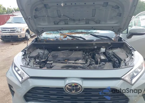 2019 Toyota Rav4 Xle Premium z USA, uszkodzony, nr VIN 2T3C1RFV2KW022212